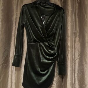 Fashion Nova Dark Green Velvet Long Sleeve Dress